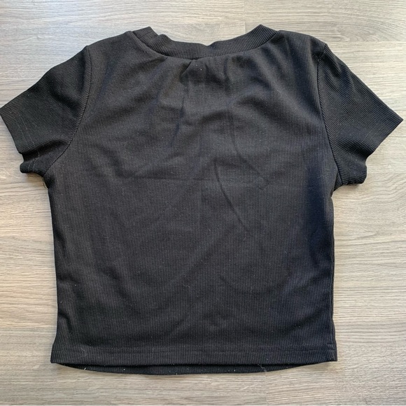 cropped tee - Picture 4 of 4